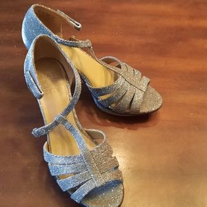 Naturalizer silver sparkle heel